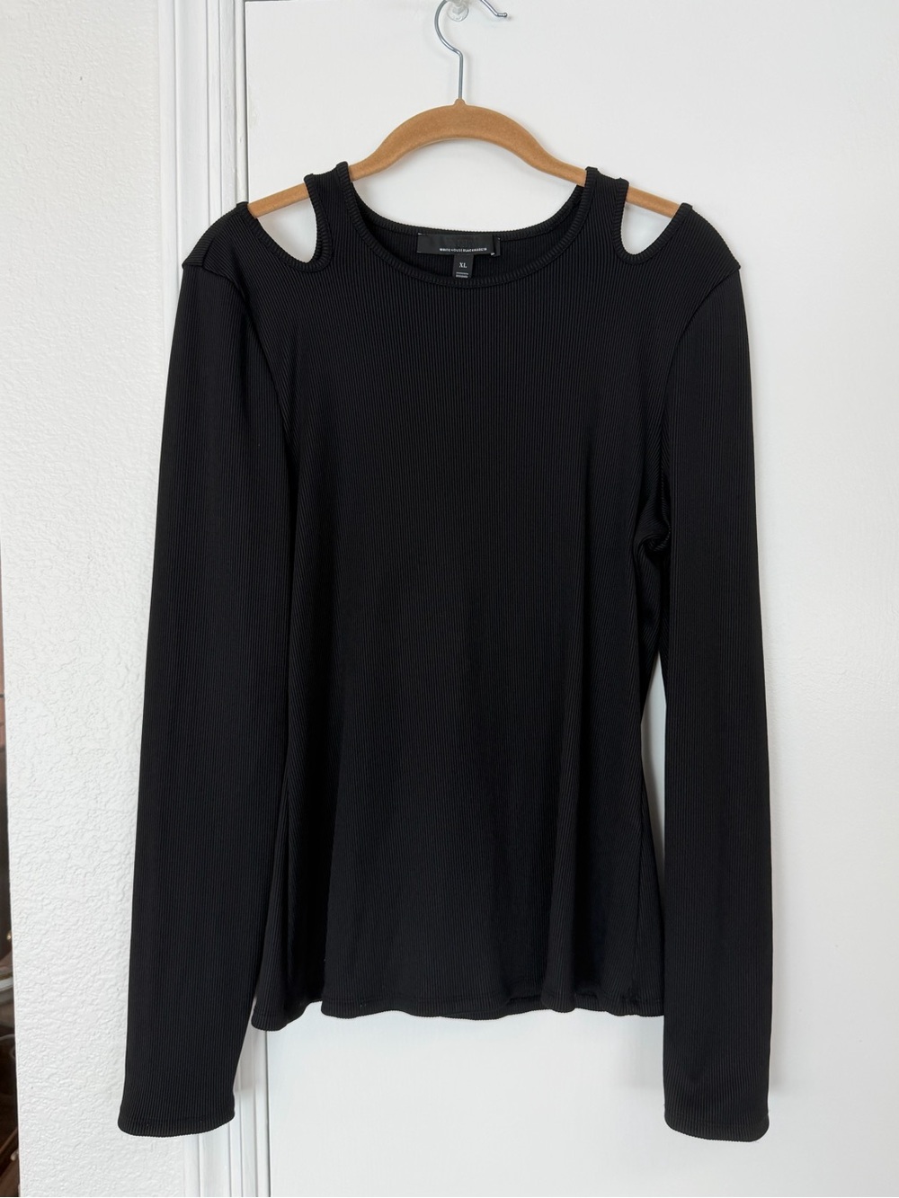 White House Black Market Ribbed Cutout Shoulder Long Sleeve Top